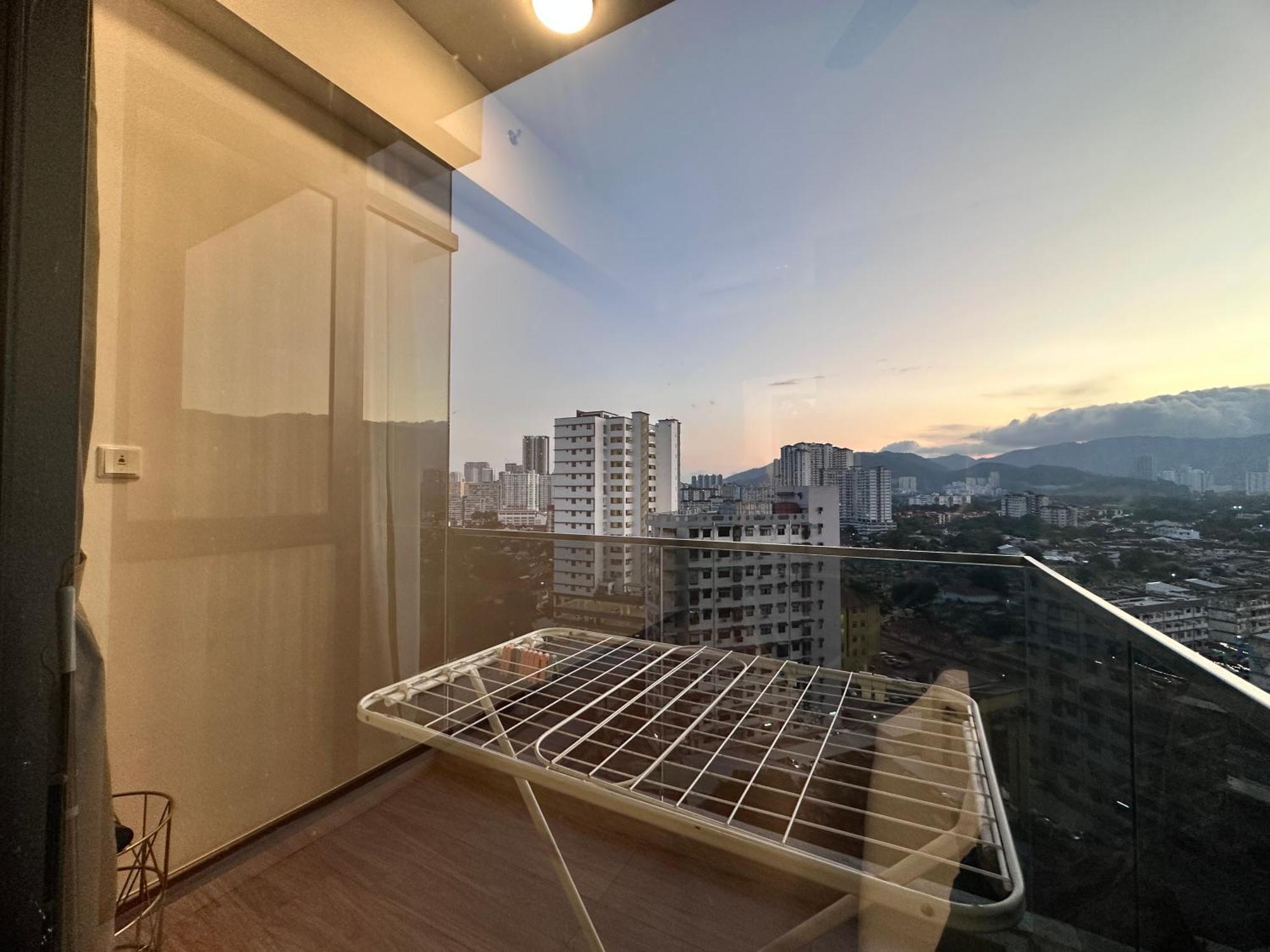 New 2Br Georgetown Warm And Lovely Homestay 10Pax-无敌美景两房民宿 Beacon Executive Suite Exteriér fotografie